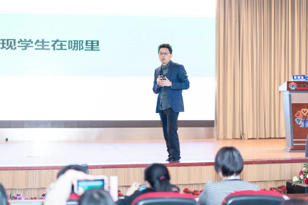 691c47164d8a3.png 691c47164d8a3.png