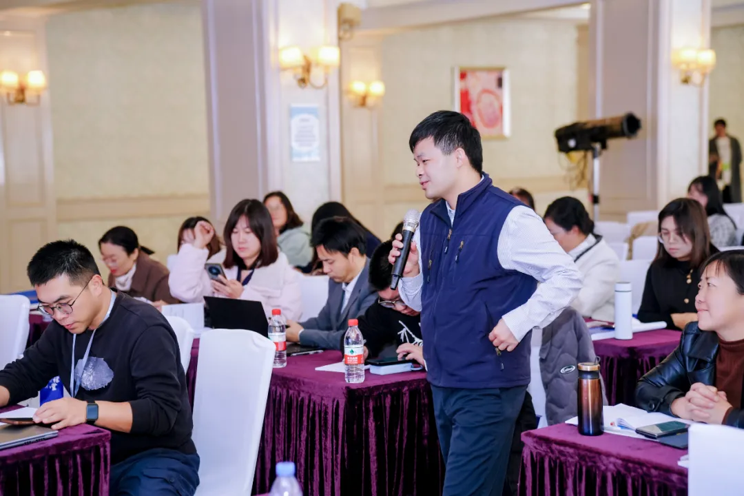 691d875f7b50f.png 691d875f7b50f.png