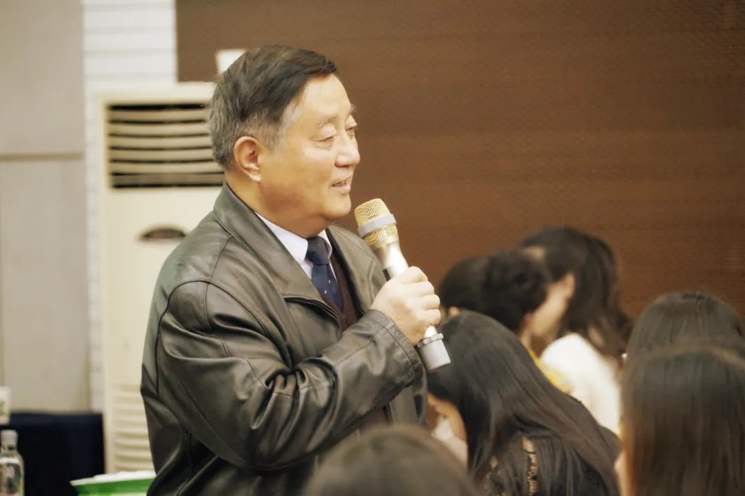 692e9272646d9.jpg 692e9272646d9.jpg